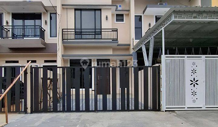 Dijual Rumah Cantik 2lantai Siap Huni di Citra Raya Tangerang 1