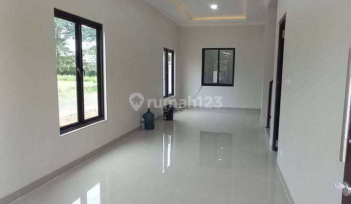 Dijual Rumah Cantik Hook 2lantai Siap Huni di Citra Raya Tangerang 2