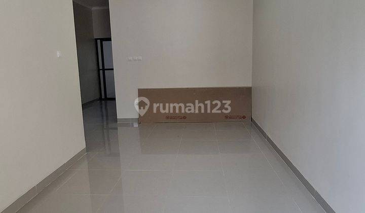 Dijual Rumah 2lantai Siap Huni di Citra Raya Tangerang 2