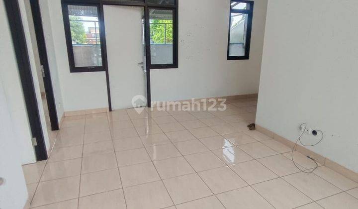 Disewa Rumah Cantik Siap Huni di Citra Raya Tangerang 2