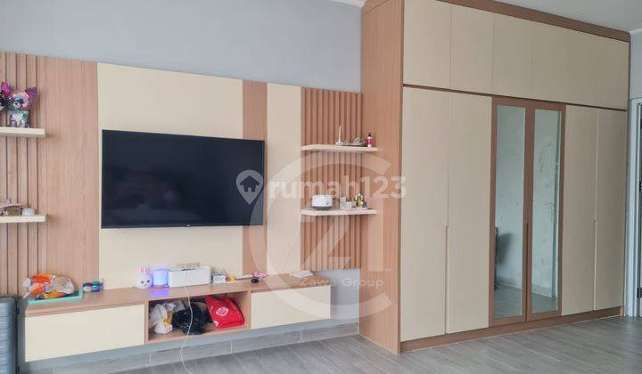 Dijual Bu Rumah Pik 1 Renovasi Total Semi Furnished 2