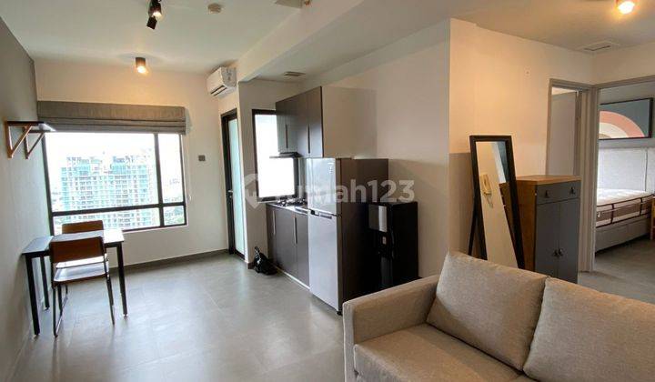 Apartemen Sudirman Park 2 Bedroom Full Furnished Baru  1