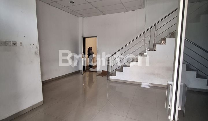 GUDANG DI JALAN SUKARNO HATTA BANDAR LAMPUNG 