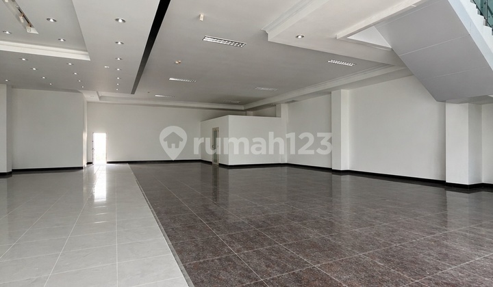 Rental Storefront in the City Center of Raden Intan, Bandar Lampung 2