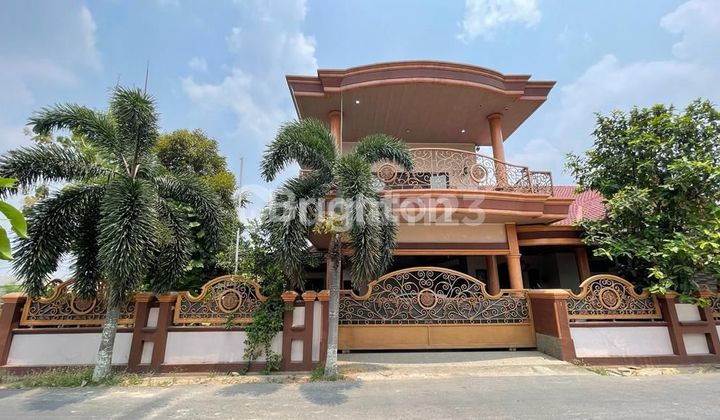 Rumah mewah di Untung Suropati Bandar Lampung 1