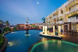 Hotel Bintang 4 , Jalan Kaki Kepantai Tanjung Benoa, 5 Lantai,dijual Segera