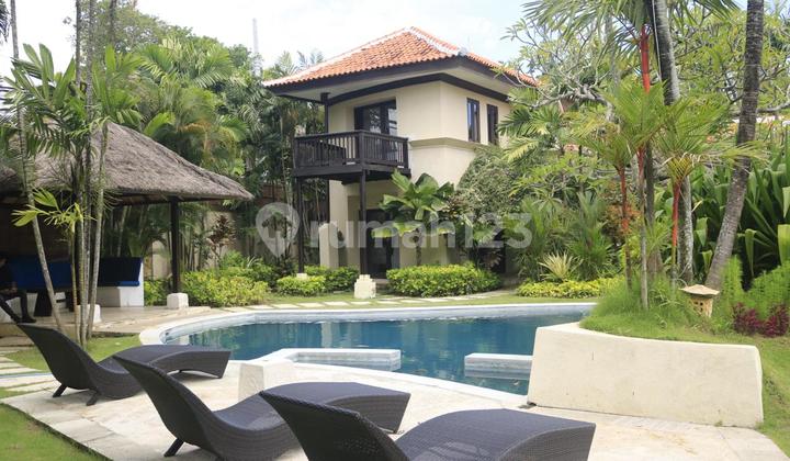 Luxury Resort Villa Resort At Petitenget For Sale Luxury Resort Villa Resort At Petitenget For Sale