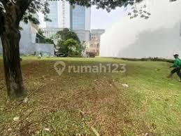 Dijual  2 kavling tanah strategis dengan harga global, lokasi dekat RS Tzu chi pik