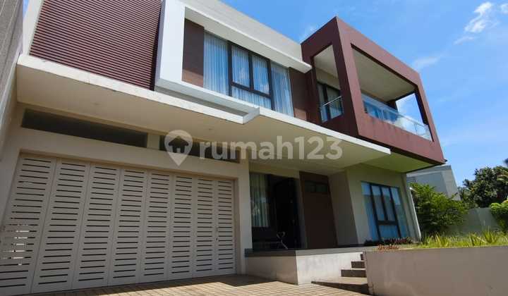Luxury House in Puri Arga Golf Bsb City Near Golf Course 1