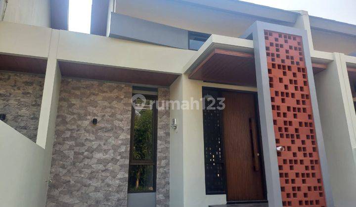 Dijual Rumah Baru di Sinar Waluyo Kedungmundu Tembalang 2