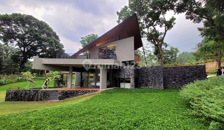 Villa Tuntang View Gunung Keamanan 24jam Design Ady Putra  1