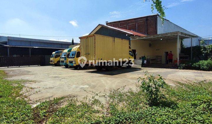 Pangkalan Truk Dan Kantor Siap Pakai di Mangkang Tugu Semarang 2