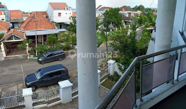 Rumah Bagus Rapi Siap Huni di Puspowarno Semarang Barat 3