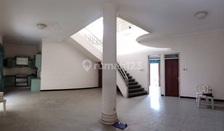 Rumah Bagus Rapi Siap Huni di Puspowarno Semarang Barat 6