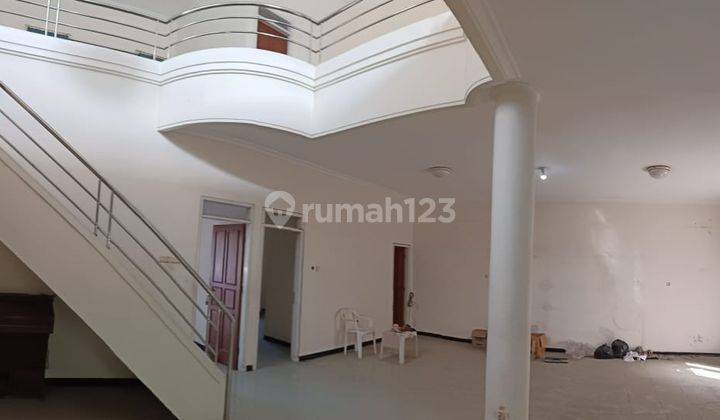 Rumah Bagus Rapi Siap Huni di Puspowarno Semarang Barat 13