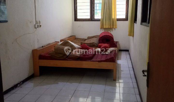 Rumah Luas tengah kota di Jagalan Semarang Tengah 9