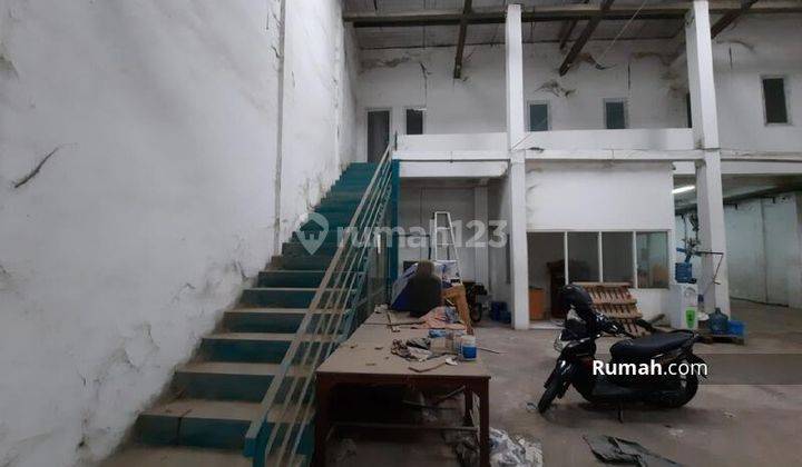 Gudang Siap Pakai di Kokrosono Panggung Lor bisa container 7