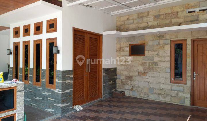 Rumah Siap Huni Depan Taman di Pandanaran Hills Tembalang 2