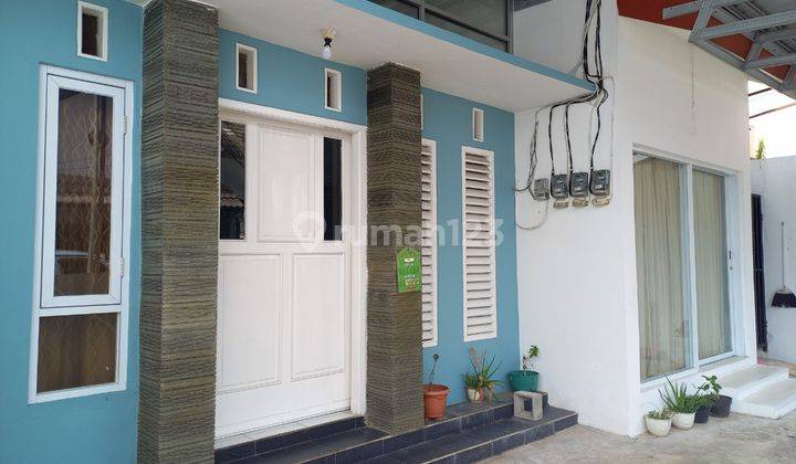 Rumah Disewakan Dekat Simpang Lima di Pleburan 1