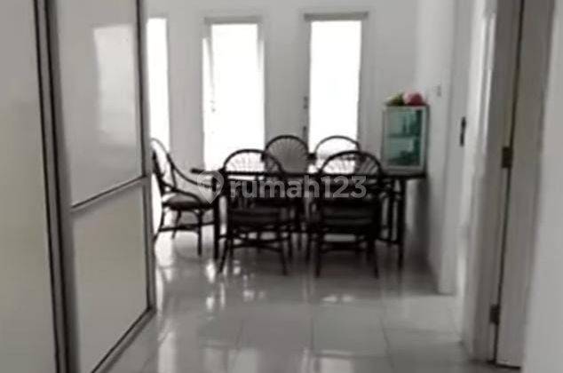 Rumah Disewakan Dekat Simpang Lima di Pleburan 7