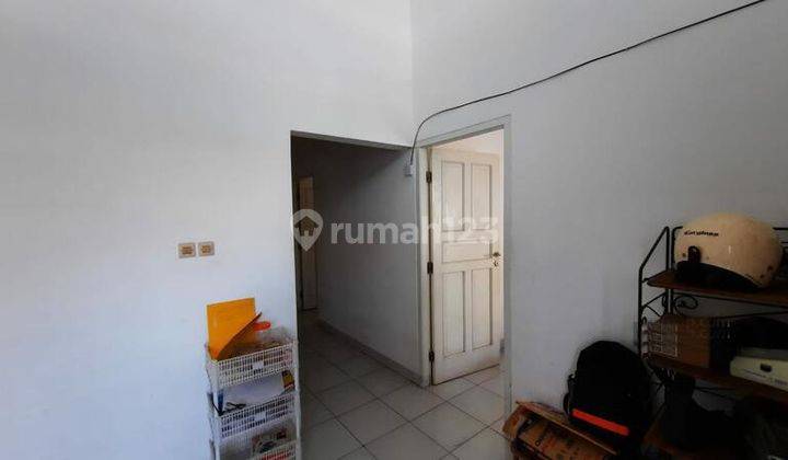 Rumah Disewakan Dekat Simpang Lima di Pleburan 9