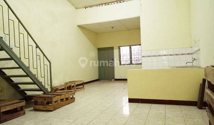 Dijual Rumah Tengah Kota Area Mt Haryono  2