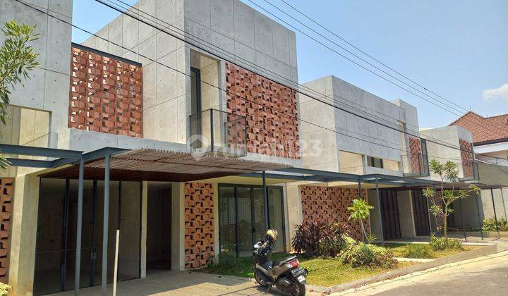 Rumah Baru di Siblat Sisingamangaraja Modern Industrial 1