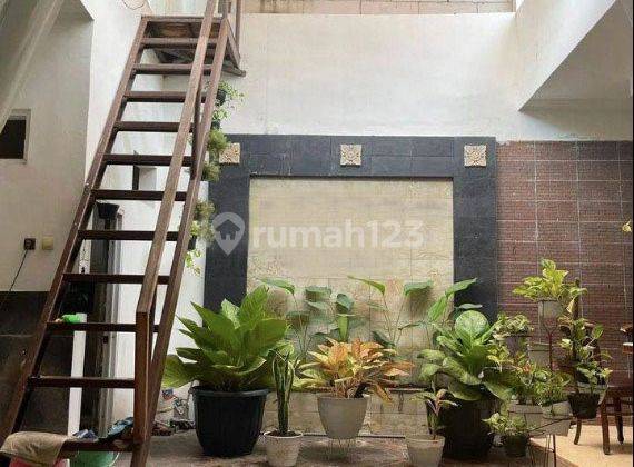 Dijual Rumah Furnished Puspogiwang Semarang 2