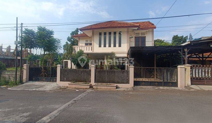 Rumah Megah Dijual di Telagabodas Gajahmungkur Semarang 2