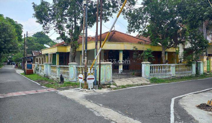 Rumah Lama Dijual Puspowarno Semarang Barat Hook 1