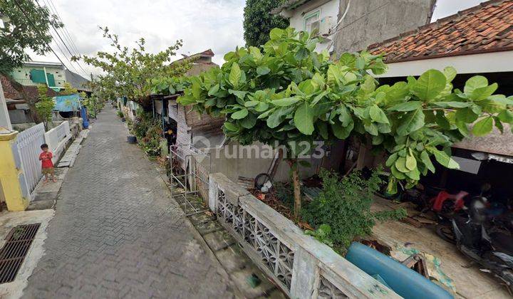 Rumah Lama Hitung Tanah di Bugangan Semarang Timur 2