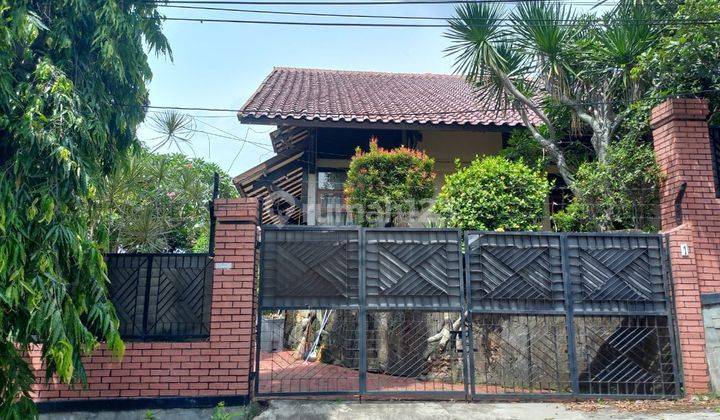 Rumah Hook American Classic Kolam Renang Bukitsari Banyumanik 1