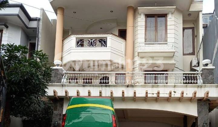 Rumah Mewah 3 Lantai Di Bukit Sari Banyumanik Dijual Murah 2