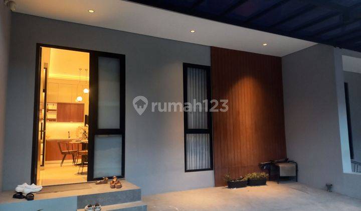 Rumah Baru Tengah Kota 2 Lantai Di Semarang Utara 2