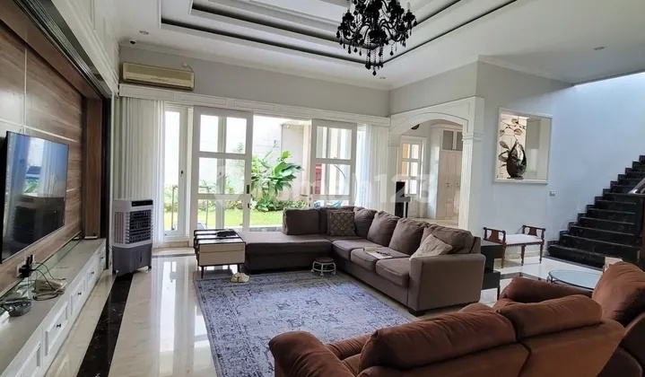 Rumah Mewah Furnished Siap Huni Cluster Graha Padma 2