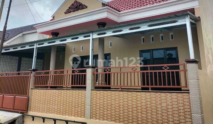 Rumah Baru di Woltermonginsidi Pedurungan Siap Huni 1