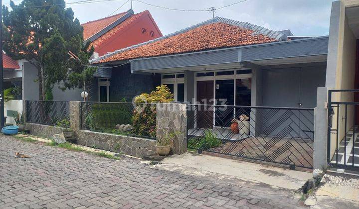 Dijual Murah Furnished Lebar 12 Meter di Pedurungan Tengah 1