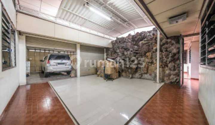 Spacious House in Bukit Sari near Undip and Toll Access