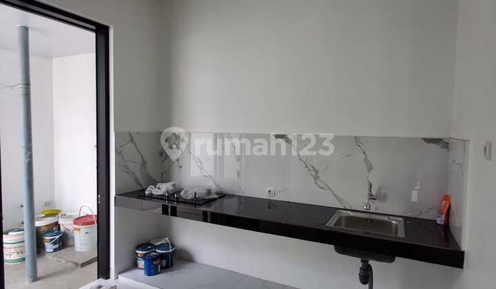 New Beautiful House for Sale in Bukit Bougenvile, Sendangmulyo, Tembalang 2