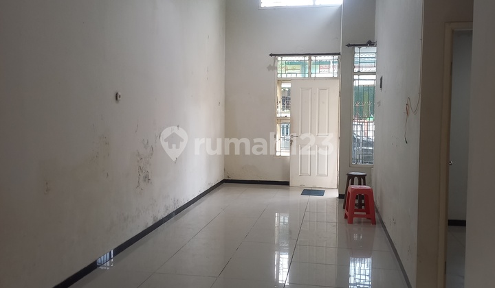 Rumah Disewakan Siap Huni Jl Singa Kalicari