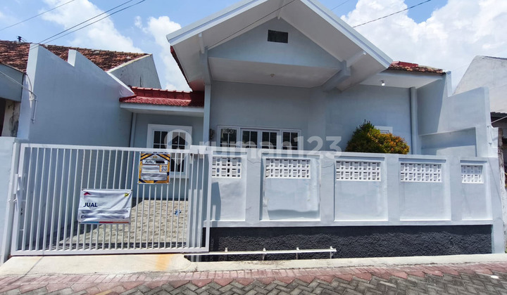 Rumah Siap Huni Bebas Banjir di Tanah Mas Semarang Utara Dekat Sekolah dan Kuliner 1