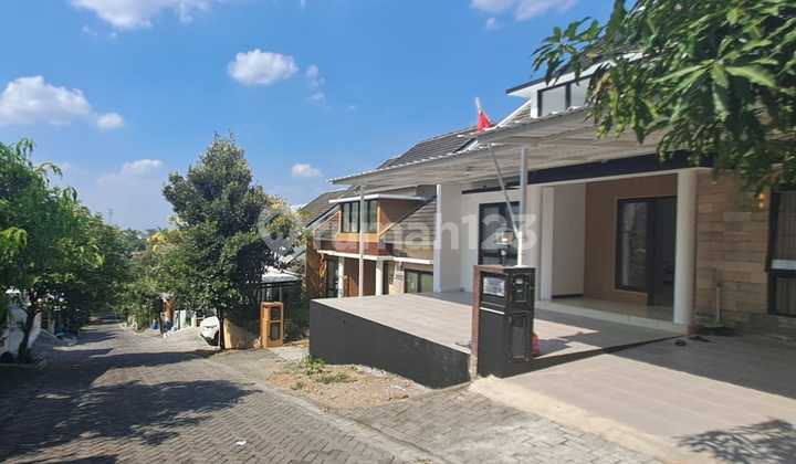 Nice Ready-to-Occupy House in Pandanaran Hills Cluster, Sambiroto, Tembalang 1