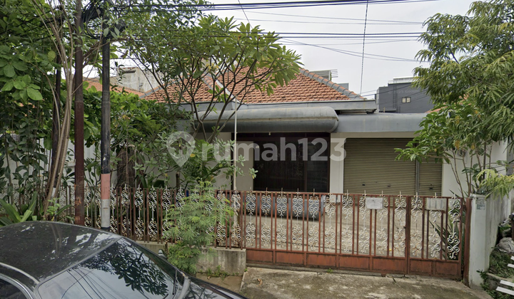 Rumah Tengah Kota di Brumbungan Semarang Tengah Dekat Pringgading 1