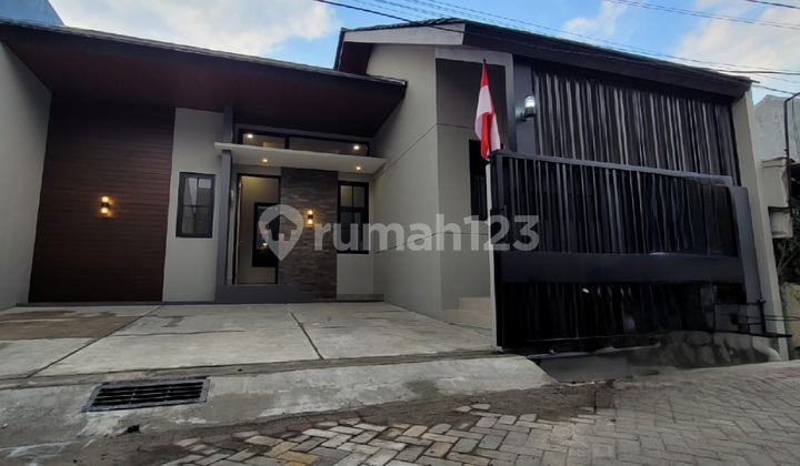 Rumah Baru Bebas Banjir di Tanahmas Siap Huni 2