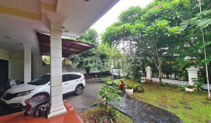 Rumah Kawasan Elit Premium di Gajah Mungkur Lebar Muka 20 Meter 1