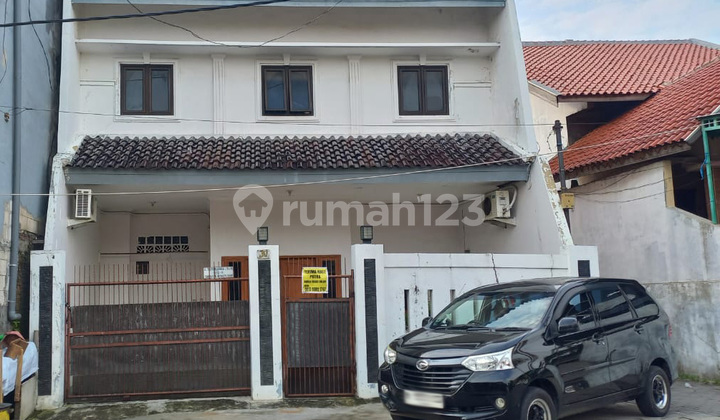 Dijual Kos Aktif 2 lantai di Anjasmoro