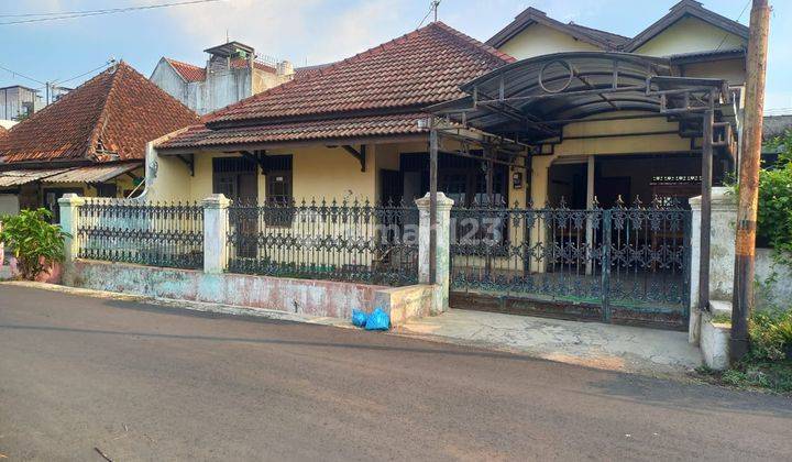 Rumah Hitung Tanah di Sompok Peterongan Semarang Selatan 1