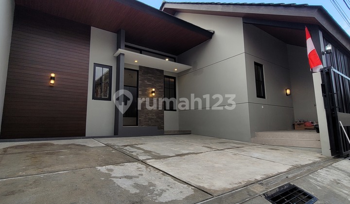 Rumah Baru Bebas Banjir di Tanahmas Siap Huni 1