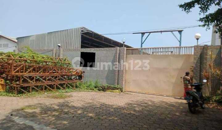 Warehouse Workshop in Untung Suropati Manyaran Ngaliyan, Container Possible.