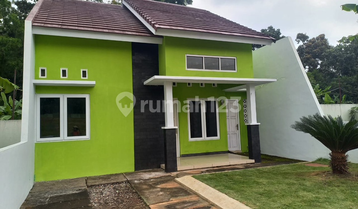 Spacious and Beautiful House on a Wide Road within a Cluster in Ngaliyan near the Mall. 1